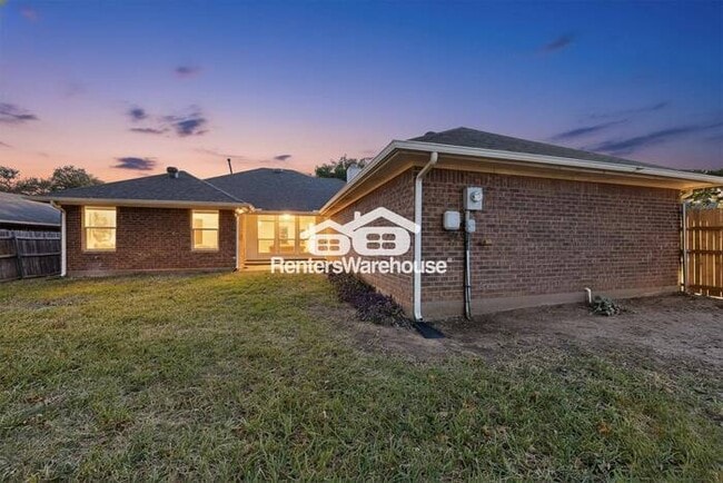 8901 Marti Ln in Fort Worth, TX - Building Photo - Building Photo