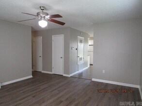 203 Club Ln in Conway, AR - Building Photo - Building Photo