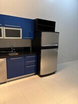 253 NE 2nd St, Unit 222 in Miami, FL - Building Photo