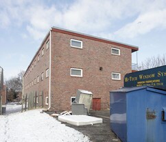 Benson Crest Apartments