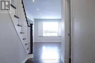 59 Hawke Cres in New Tecumseth, ON - Building Photo - Building Photo