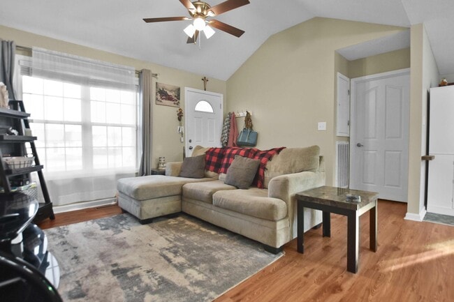 3414 Fox Meadow Way in Clarksville, TN - Building Photo - Building Photo