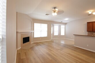 2635 Jade Forest Ln in Katy, TX - Building Photo - Building Photo