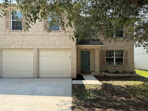 3933 Brook Hollow Dr in Schertz, TX - Foto de edificio - Building Photo