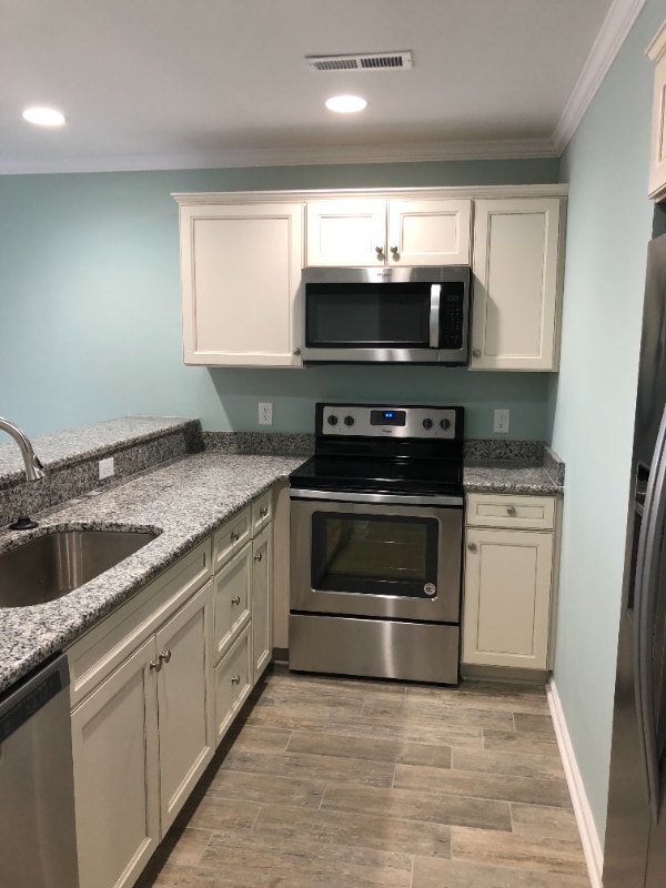 1733 S 41st St in Wilmington, NC - Foto de edificio - Building Photo