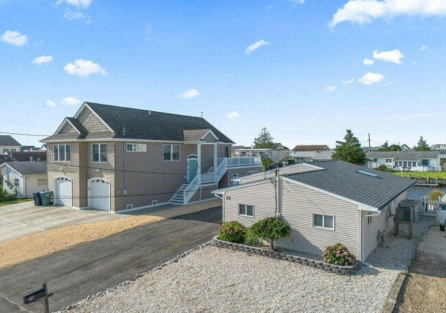 property at 25 W Mullica Rd