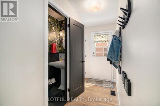 1147 Ste-Thérèse Ln in Ottawa, ON - Building Photo - Building Photo