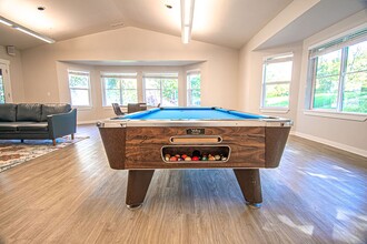 Troutdale Terrace in Troutdale, OR - Building Photo - Building Photo