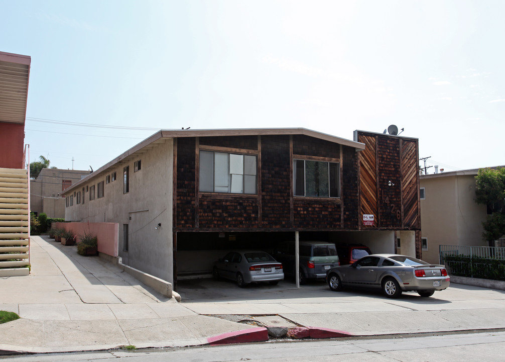 1426 Barry Ave in Los Angeles, CA - Building Photo