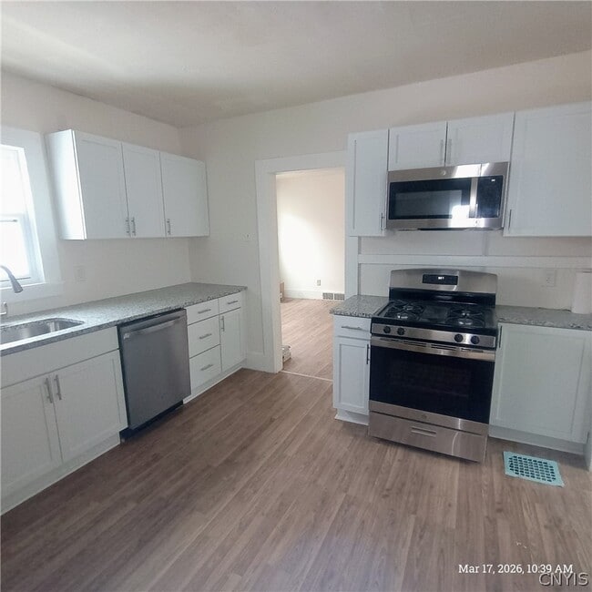 344 Bryant Ave in Syracuse, NY - Building Photo - Building Photo