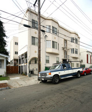 2755 74th Ave in Oakland, CA - Building Photo - Building Photo