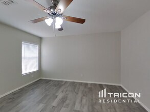 11701 N Olive St in El Mirage, AZ - Building Photo - Building Photo