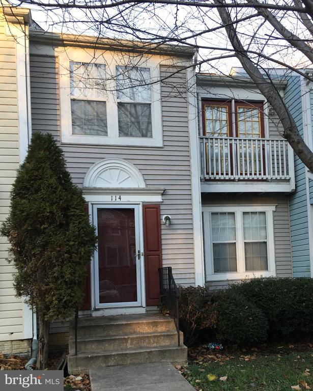 property at 114 Manor Terrace