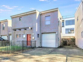 1418 Beaumont St in Dallas, TX - Building Photo