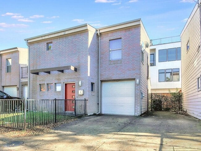 property at 1418 Beaumont St