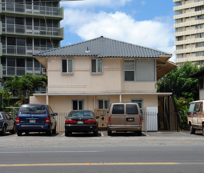 2525 Kapiolani Blvd in Honolulu, HI - Building Photo - Building Photo