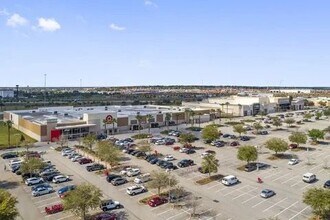739 Stoney Pointe Cir in Davenport, FL - Building Photo - Building Photo