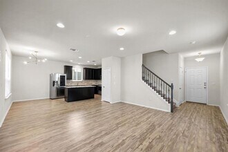 10402 Abana Way in Austin, TX - Building Photo - Building Photo