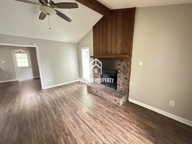 4521 W Fawn Hollow Cir in Memphis, TN - Building Photo - Building Photo