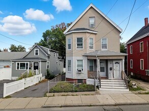 26 Canal St in Medford, MA - Building Photo - Building Photo