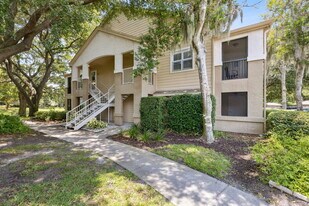 9 Arbor Club Dr in Palm Valley, FL - Building Photo