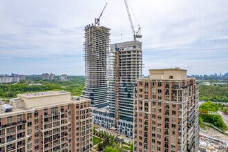 Auberge on the Park in Toronto, ON - Building Photo - Building Photo