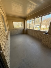 1462 St Michael Ave in East Point, GA - Foto de edificio - Building Photo