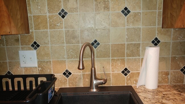 2481 Golden Gate Blvd E, Unit unit#2 in Naples, FL - Building Photo - Building Photo