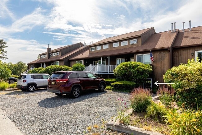 24 Ships View Terrace in Bourne, MA - Building Photo - Building Photo