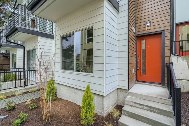7120 Beacon Ave S in Seattle, WA - Building Photo - Building Photo