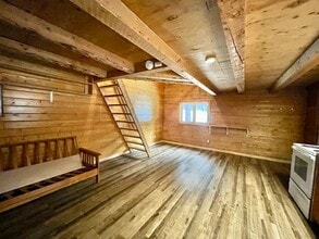 2615 Doc John Dr in Fairbanks, AK - Building Photo - Building Photo