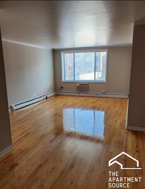 1515 W Morse Ave in Chicago, IL - Building Photo - Building Photo