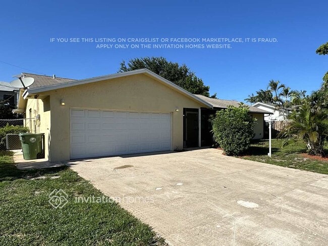 3183 Lillian Rd in Palm Springs, FL - Building Photo - Building Photo