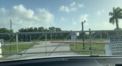 4046 67th Ln N in Riviera Beach, FL - Building Photo - Building Photo