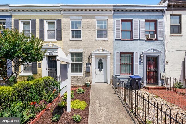 property at 307 8th St NE