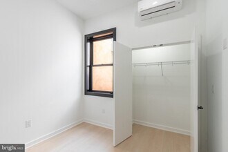 2525 Frankford Ave in Philadelphia, PA - Building Photo - Building Photo