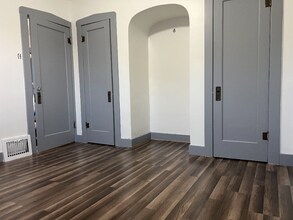 8671 S State St-Unit -Full House in Sandy, UT - Building Photo - Building Photo