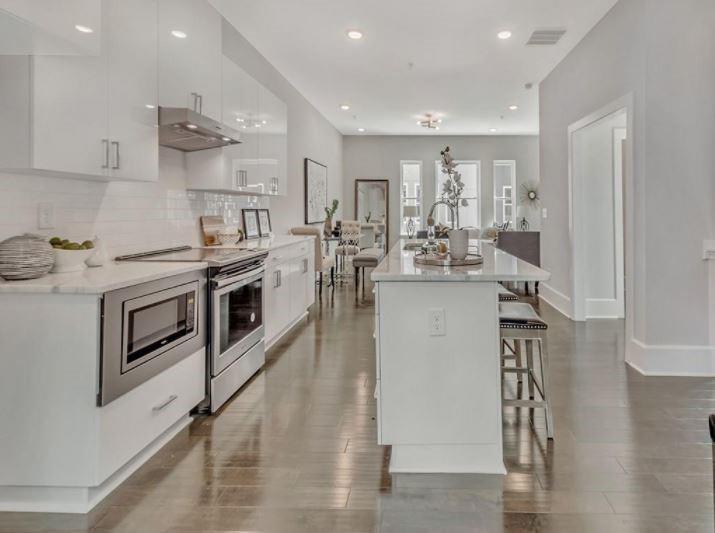 456 Parkway Dr NE in Atlanta, GA - Building Photo