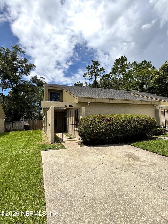 property at 8386 Windypine Ln