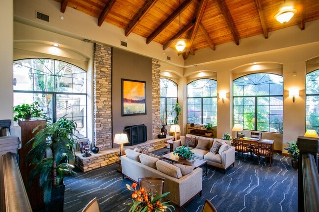 San Tropez Apartment Homes