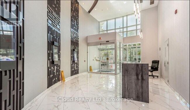 80 Absolute Ave in Mississauga, ON - Building Photo - Building Photo