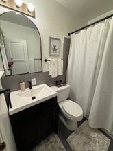 6686 W 86th Pl in Los Angeles, CA - Building Photo - Building Photo