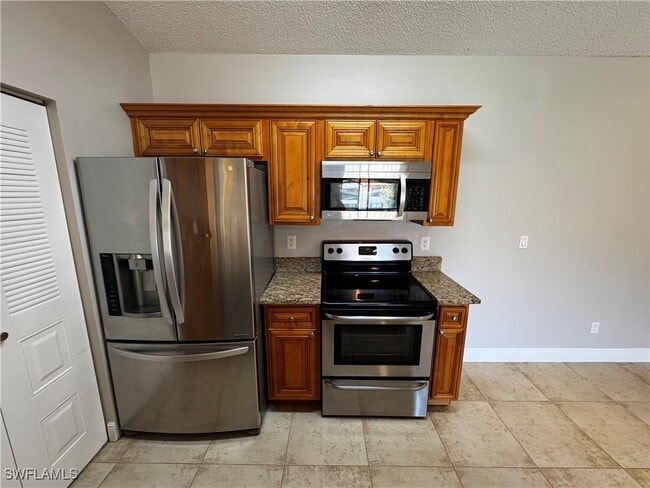 property at 2226 Arbour Walk Cir