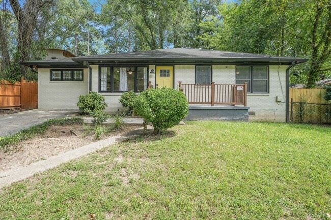 property at 1090 Indale Pl SW