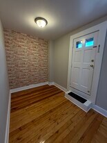 39 Beacon St, Unit 3 in Chelsea, MA - Building Photo