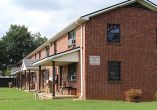 Melrose Community in Gainesville, GA - Building Photo - Building Photo