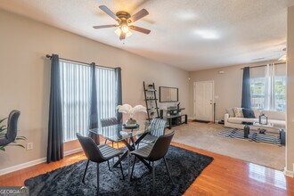 4580 Parkview Square in College Park, GA - Building Photo - Building Photo