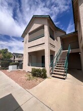 5271 S Lindell Rd in Las Vegas, NV - Building Photo - Building Photo