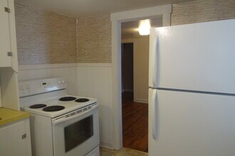 220 North St, Unit #2 in Chambersburg, PA - Building Photo - Building Photo