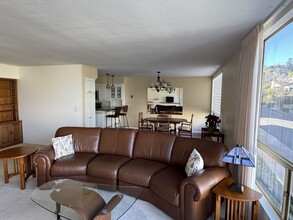 2915 Lawrence St, Unit 8 - La Playa - Furnished in San Diego, CA - Building Photo - Building Photo